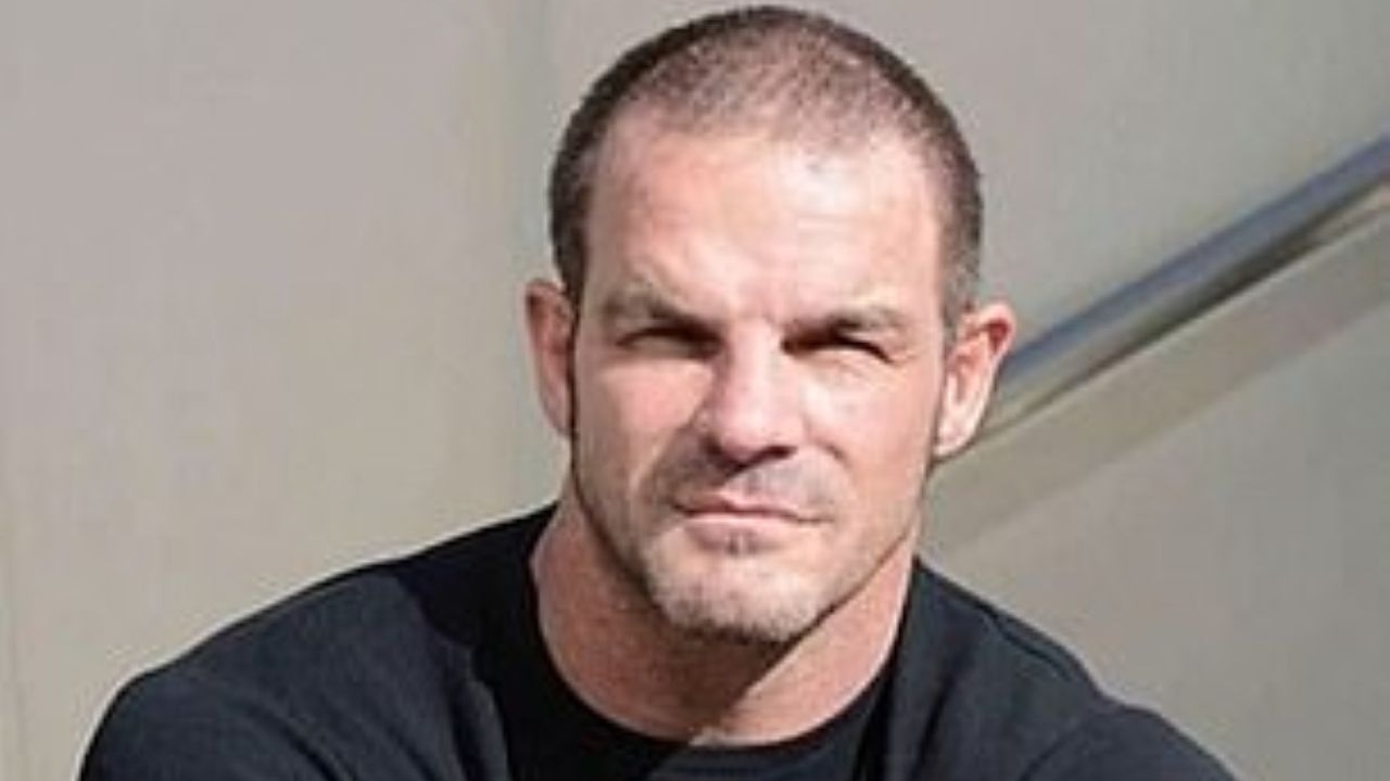 Ian Roberts photo 11